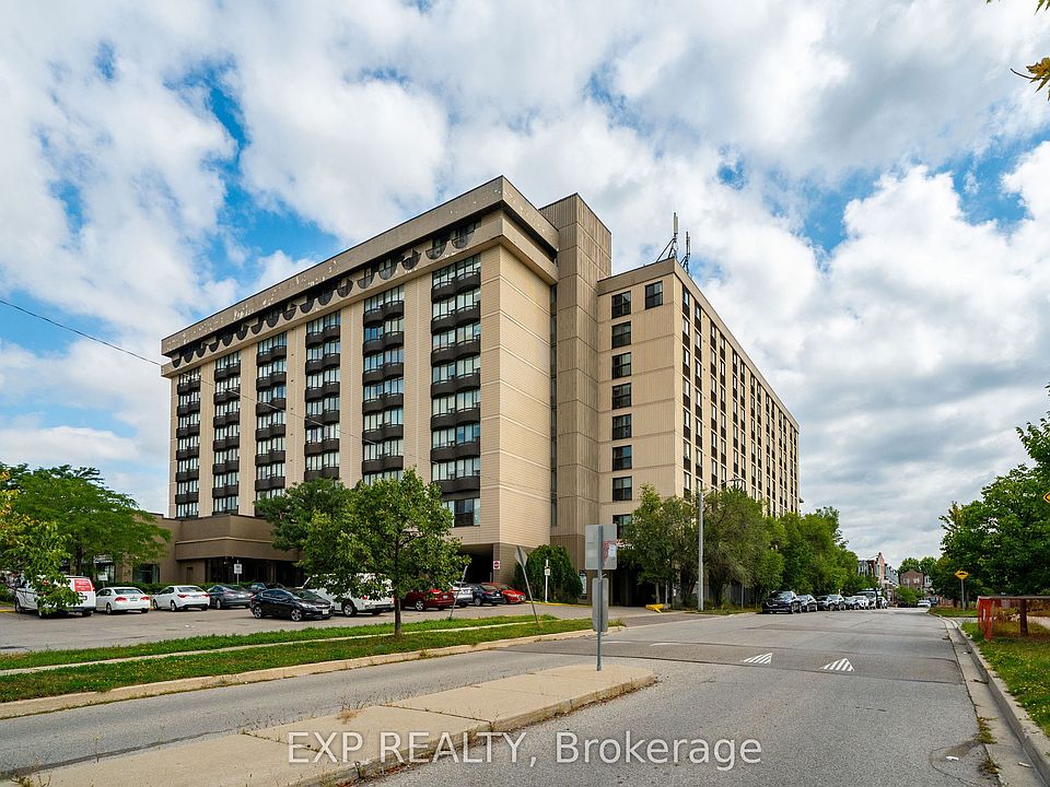 1st image of 2737 Keele St #312
