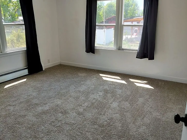 220 E Greenwood Ave — Photo 14