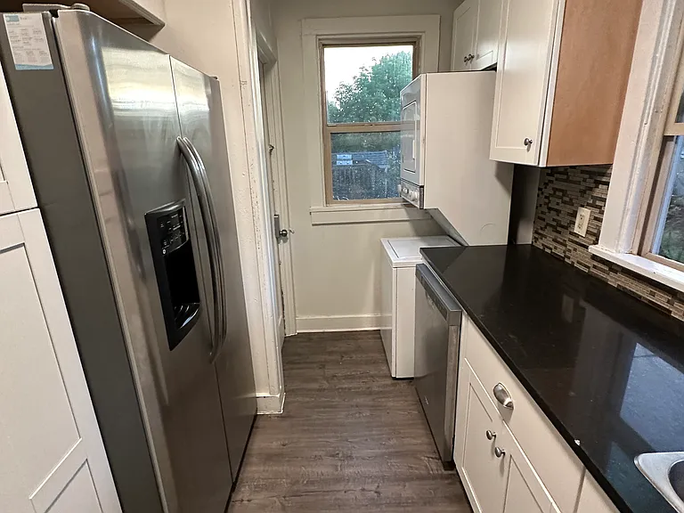 1026 Sycamore St #1026 — Photo 13