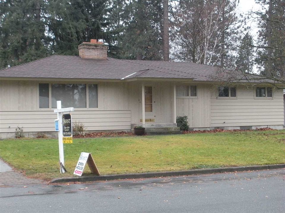 1st image of 13126 E Blossey Ave