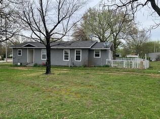 502 N 4th St, Jay, OK 74346