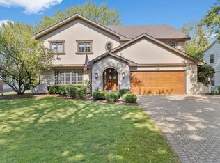 18 S Stough St, Hinsdale, IL