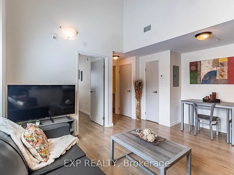275 Larch St #G116 — Photo 13