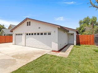 3883 Wallace St, Jurupa Valley, CA 92509
