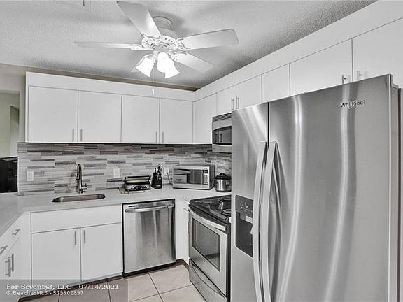 2nd image of 44 Centennial Ct #44