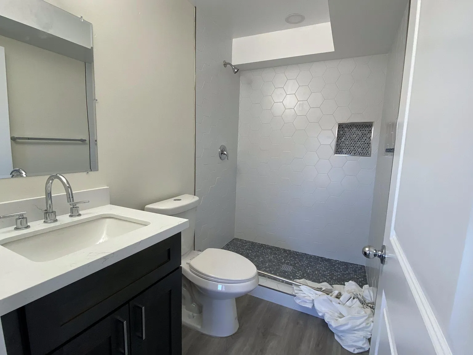 Studio, 440 sqft, $2,400 — Photo 4