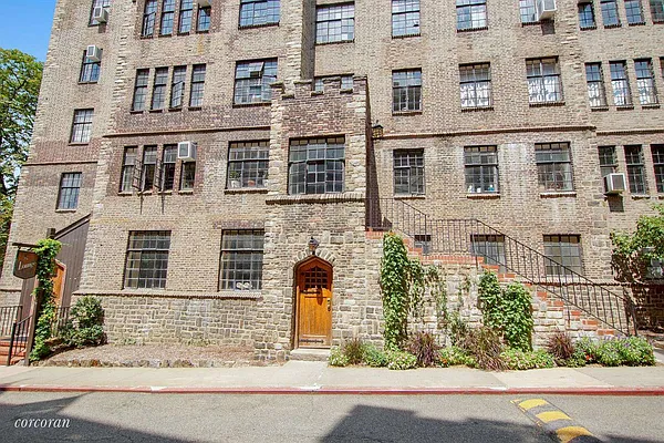 Sold by Corcoran | media 7