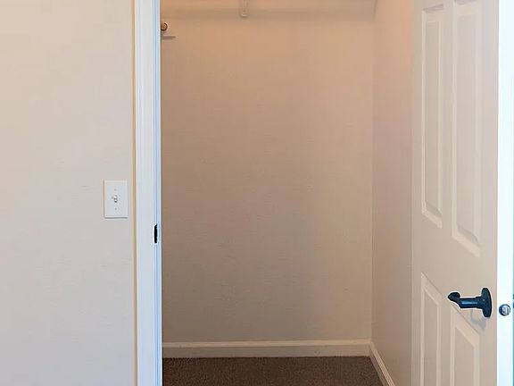 5th image of 2357 Eagle Dr APT 101