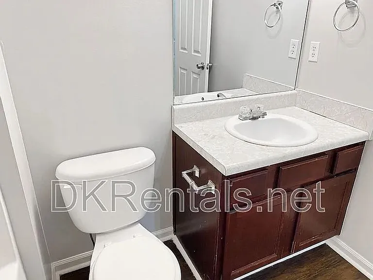 4416 Stone Gate Way — Photo 6