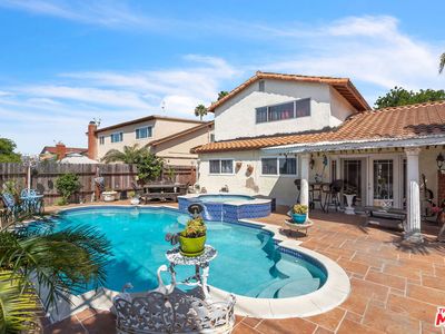 1782 E Gladwick St, Carson, CA, 90746