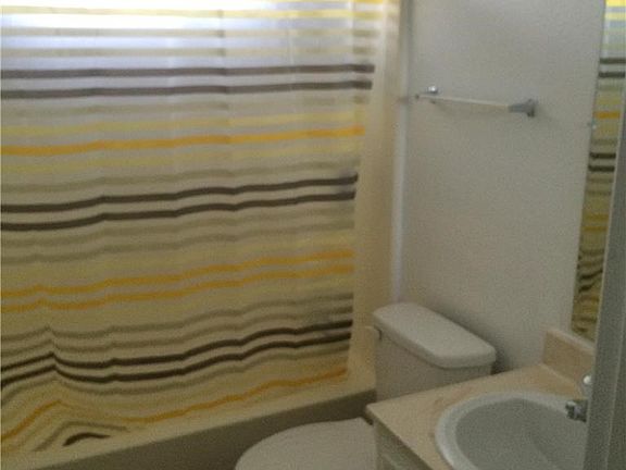 3rd image of 2315 W San Bernardo Ave