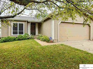 13009 Meredith Ave, Omaha, NE 68164