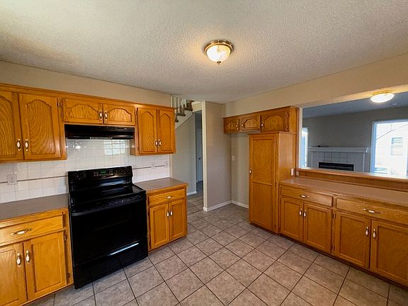 5th image of 8619 N McDonald Ave