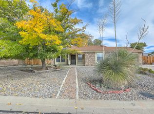 428 7th Ave NE, Rio Rancho, NM 87124