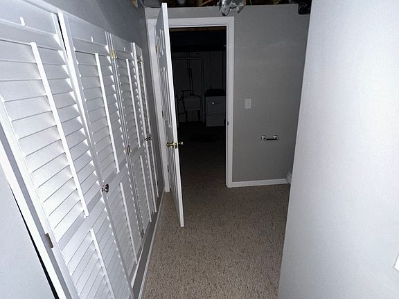 3rd image of 22167 Glenwood St