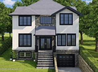 23 Edwin St, Staten Island, NY 10312