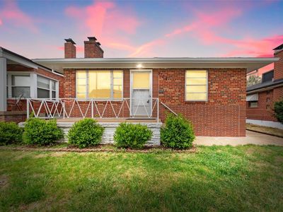 6938 Hampton Ave, Saint Louis, MO, 63109