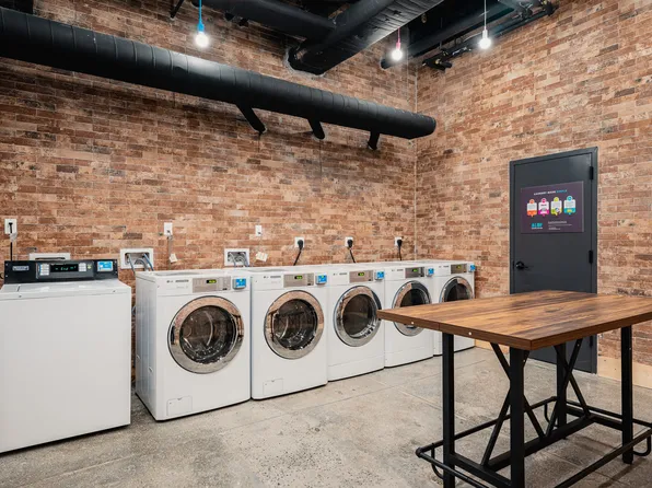 255 18th Street image 32 of 47