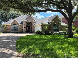 2203 Summer Bay Ct, Sugar Land, TX 77478