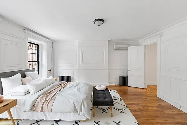 Rented by Compass | media 16