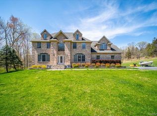 11 Saddle Hill Rd, Chester, NY 10918