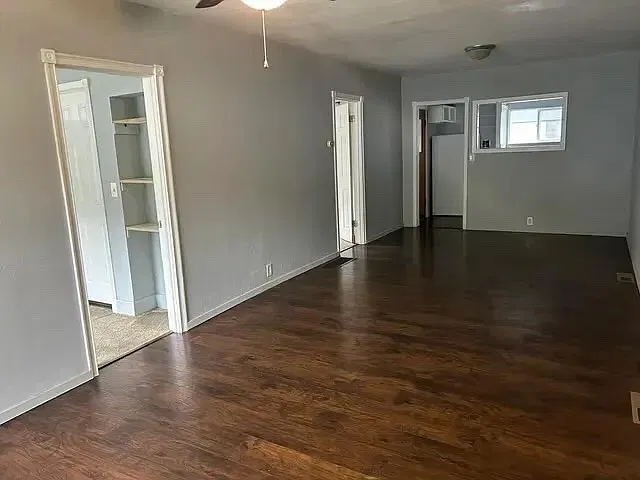 2 bed, 835 sqft, $1,375 — Photo 3
