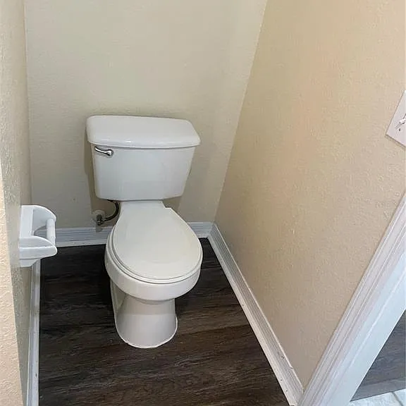 18001 Richmond Place Dr #222 — Photo 25