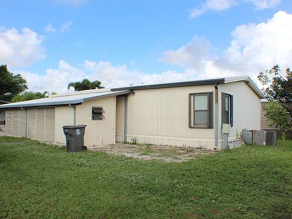 2nd image of 1188 Linda Ln #221