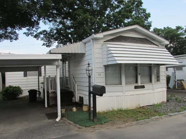 11 Nob Hl, Weymouth, MA 02188