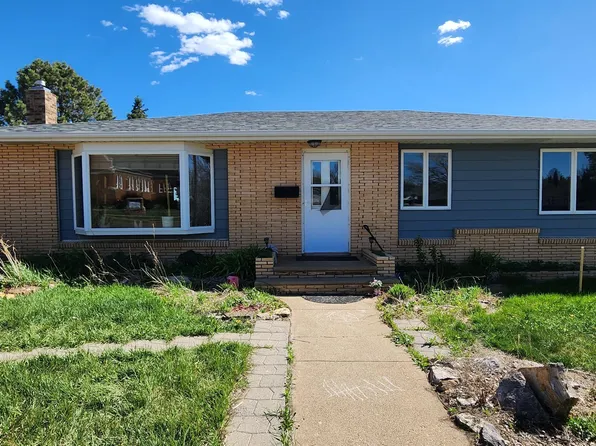 901 2nd Ave S, Hettinger, ND 58639