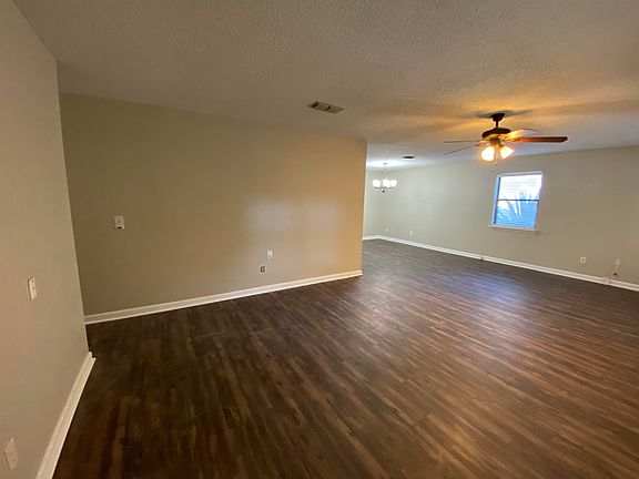 4th image of 2974 Byington Cir
