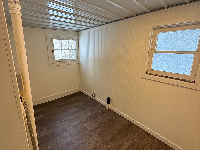 3334 Market St — Photo 11