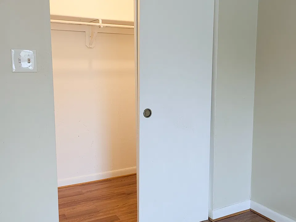 343 Pawtucket Blvd #20