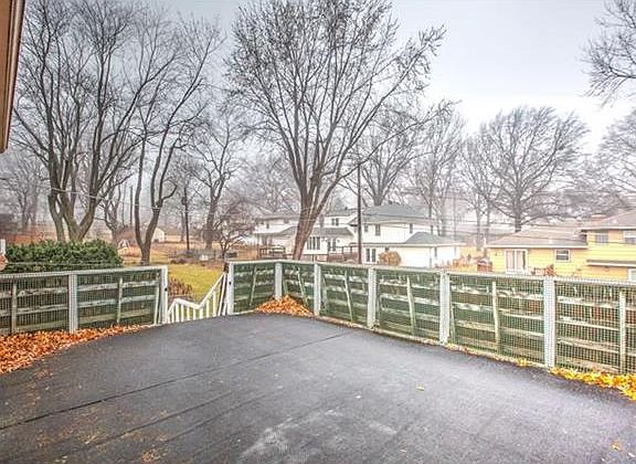 5th image of 9410 Connell Dr