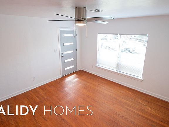 4th image of 2229 Andover Ct