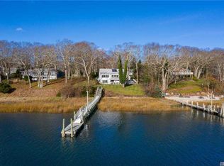 1060 Fox Hollow Rd, Mattituck, NY 11952