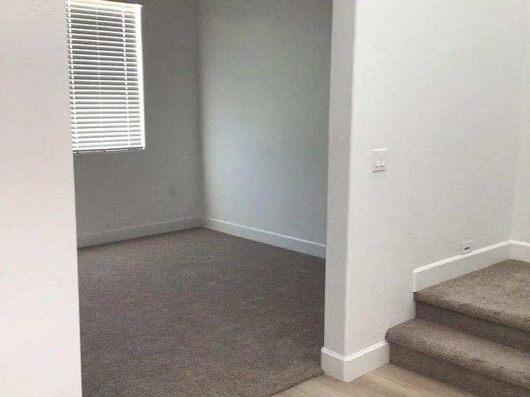 2901 Sand Hills Ave — Photo 13
