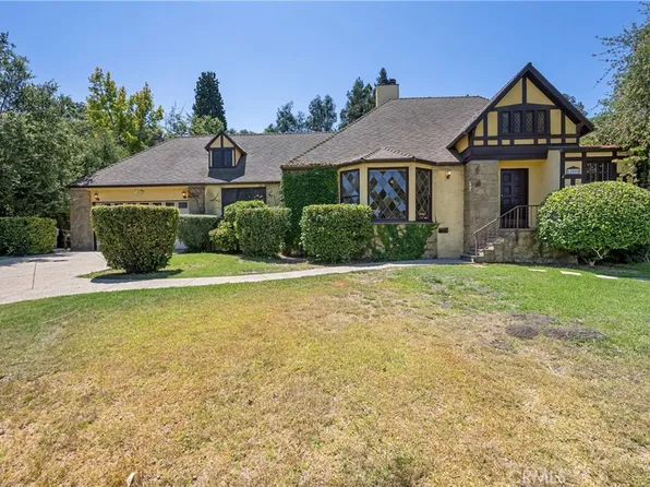 12800 Halkirk St, Studio City, CA 91604