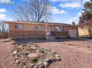 4090 Sod House Trl, Colorado Springs, CO 80917