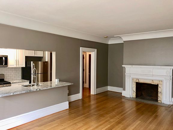 4th image of 282 Summer St APT 7