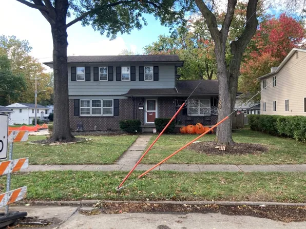 520 33rd St, West Des Moines, IA 50265