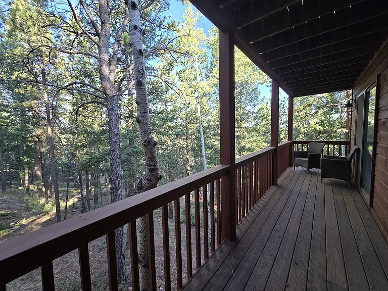 1060 Kings Crown Rd — Photo 21