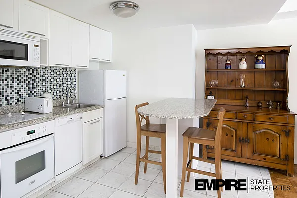 Rented by Empire State Properties | media 5
