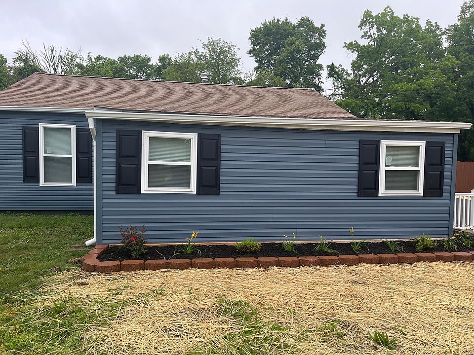 1st image of 3329 Poplar Dr