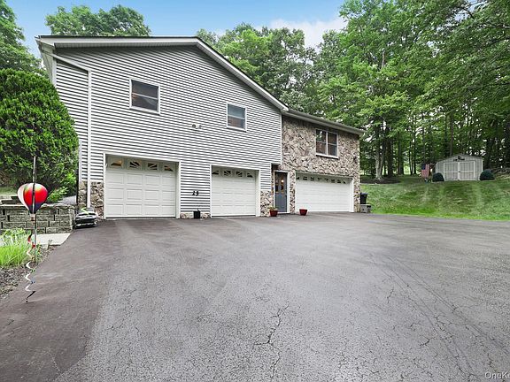 3rd image of 25 Cocoa Lane