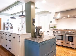 59 North St, Bristol, VT 05443