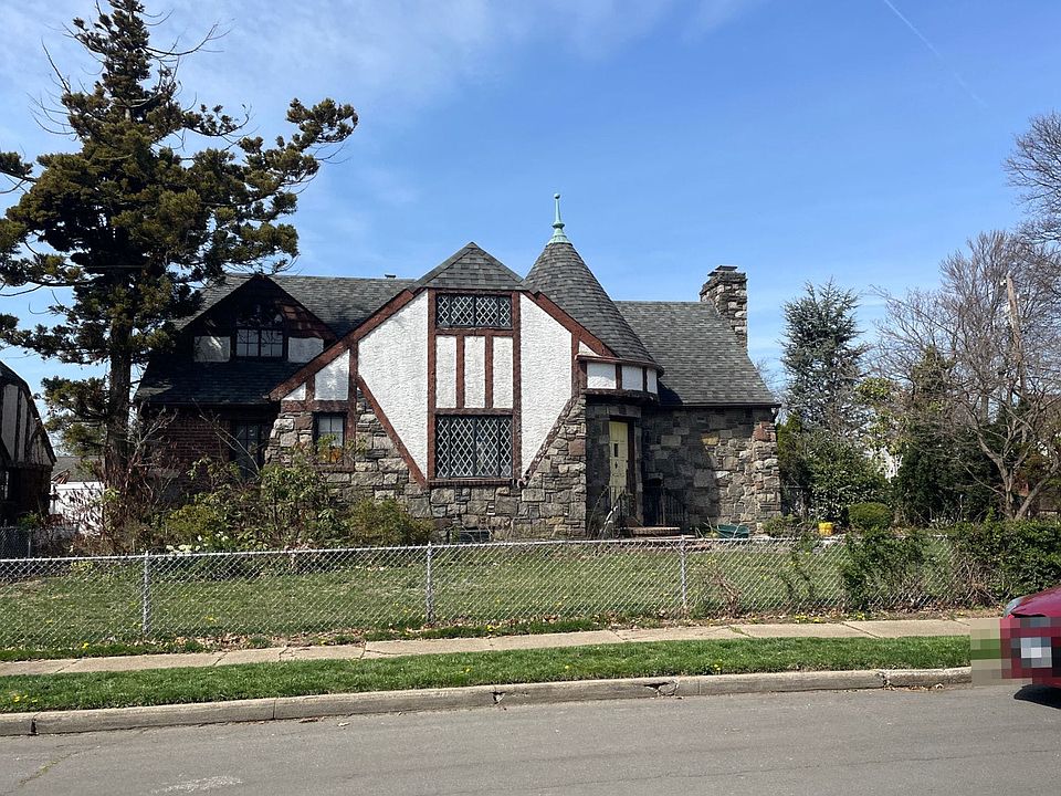 35 Carol Ct, Lynbrook, NY 11563 Zillow