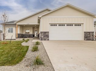 2309 Pack Saddle Rd, Cheyenne, WY 82007