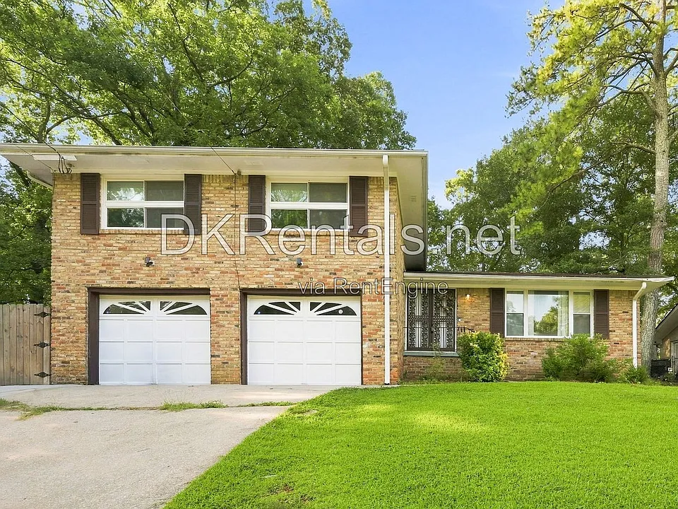 2494 Glenrock Dr