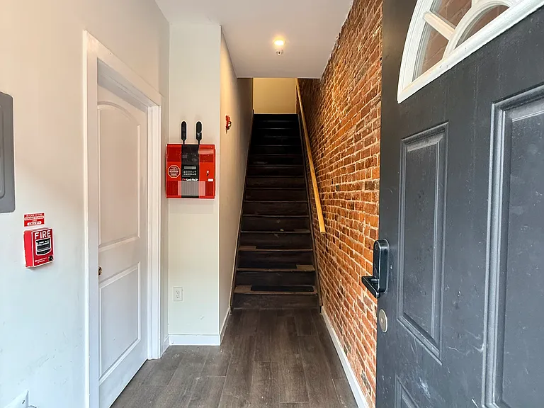 2113 S 15th St #1 — Photo 42